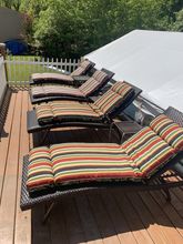 其他 4 Log Cabin in the Field