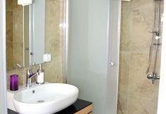 Others 2 Palmera Old City