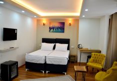 Others 6 Palmera Old City