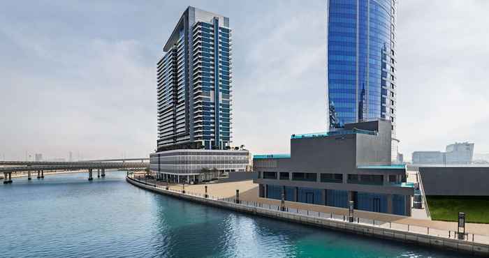 Others Radisson Blu Hotel, Dubai Canal View