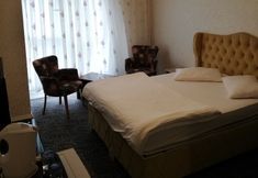 Lain-lain 4 Pin Suites