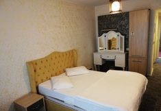 Lain-lain 6 Pin Suites