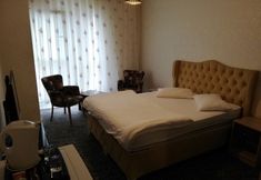 Lain-lain 7 Pin Suites