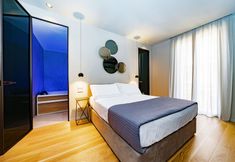 Others 6 Elite Accommodations & Hydromassage Pool