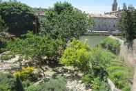 Khác Limoux Riverside Gardens