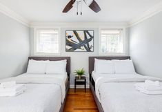 Others 4 Light & Airy Family Home