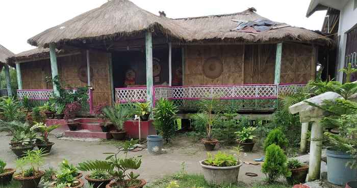 Lainnya Jonki Panoi Bamboo Cottages