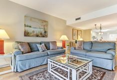 Others 5 2072 Beachwood Villa