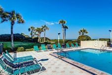 Lain-lain B147-amelia-surf-and-racquet