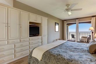 Lainnya 4 1852 - Turtle Dunes