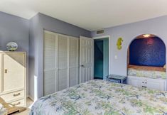 Others 4 1110 Beach Walker