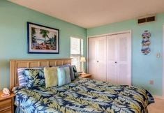 其他 2 B153-amelia-surf-and-racquet