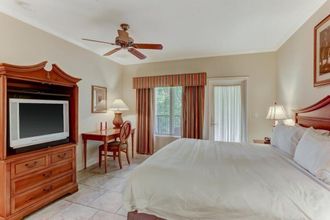 Others 4 2515 Tennis Villa King Suite