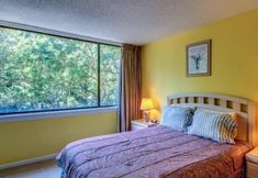 Others 6 1145-beach-walker