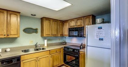 기타 4 1340-shipwatch