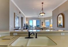 Others 3 25-ocean Place