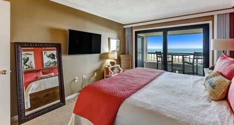 其他 2 C123-amelia-surf-and-racquet - 1303311