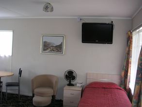 Others 4 Lincoln Court Motel