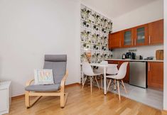 อื่นๆ 6 Miodowa Old Town Apartment