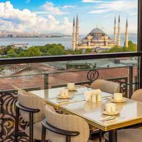 Primary image1蘇丹艾哈邁德拉斯特飯店,Ozi Pizza & Pasta飯店