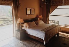 Others 2 Coral Tree Inn