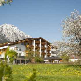 Primary image 1 Landgasthof Bogner, Baumkirchen Hotels