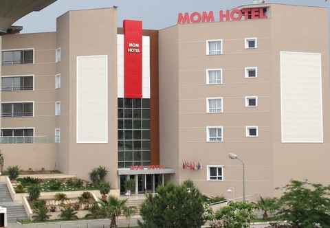 Others MOM Hotel