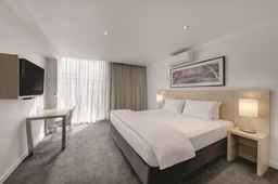 Travelodge Hotel Melbourne Docklands, 4.250.257 VND