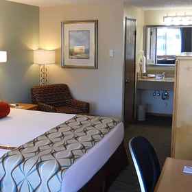 Primary image1Super 8 by Wyndham Florence OR,Jessie M. Honeyman State Park飯店