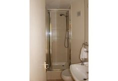 Others 5 The White Horse Inn