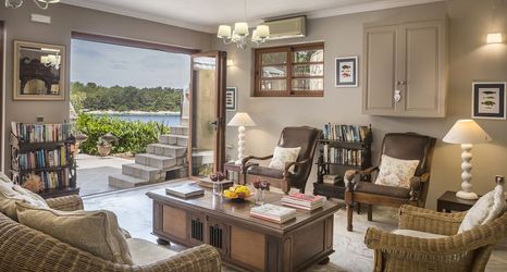 Others 2 Faros Suites - Adults Only