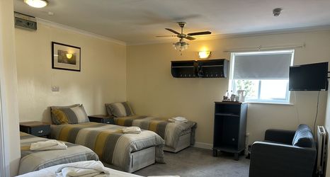 Lain-lain 2 Halfway House Inn Country Lodge