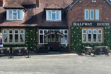 Lain-lain Halfway House Inn Country Lodge