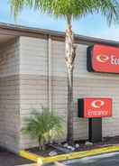 Imej utama Econo Lodge Lake Elsinore Casino