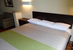 Lain-lain 5 Motel 6 Fort Worth, TX