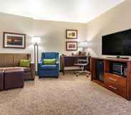 Lain-lain 6 Comfort Suites Fernley