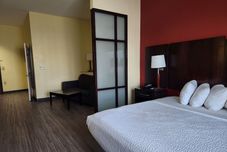 其他 Days Inn & Suites by Wyndham Houston / West Energy Corridor