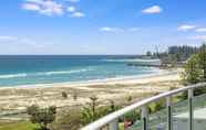 Others 4 Kirra Surf Apartments