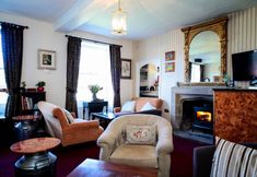 Others 3 Rollestone Manor