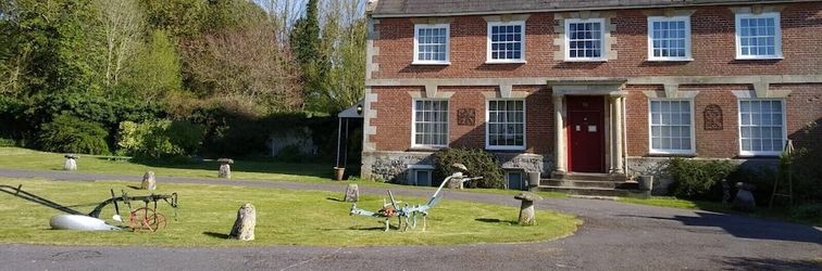 Others Rollestone Manor