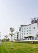 Imej utama Premier Inn Dubai International Airport