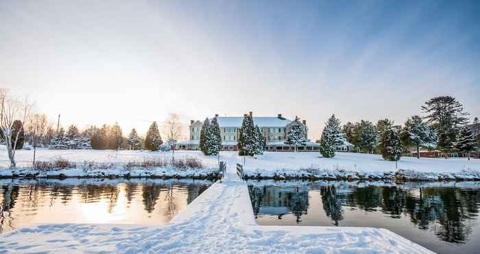 อื่นๆ Auberge du Lac-à-l'Eau-Claire