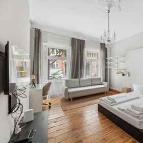 Room 1 Pension 1A Apartment, Pankow Hotels