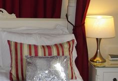 อื่นๆ 2 The Bath House Boutique B&B