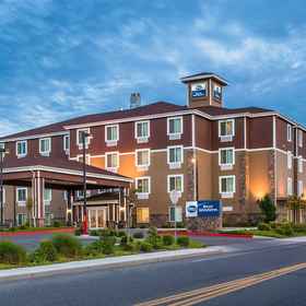 Primary image1肯納威克三城中心貝斯特韋斯特飯店,Cable Bridge飯店