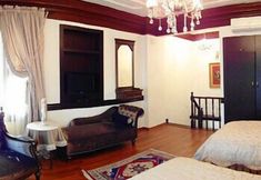 Others 3 Ascot House