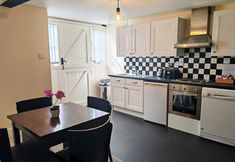 Others 4 Dolgun Uchaf Guesthouse