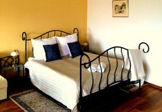 その他 6 Dom Literatury Pokoje Gościnne