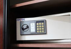 기타 5 Hotel 8 de Octubre