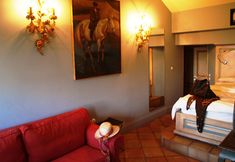 Others 5 Archontika Karamarlis